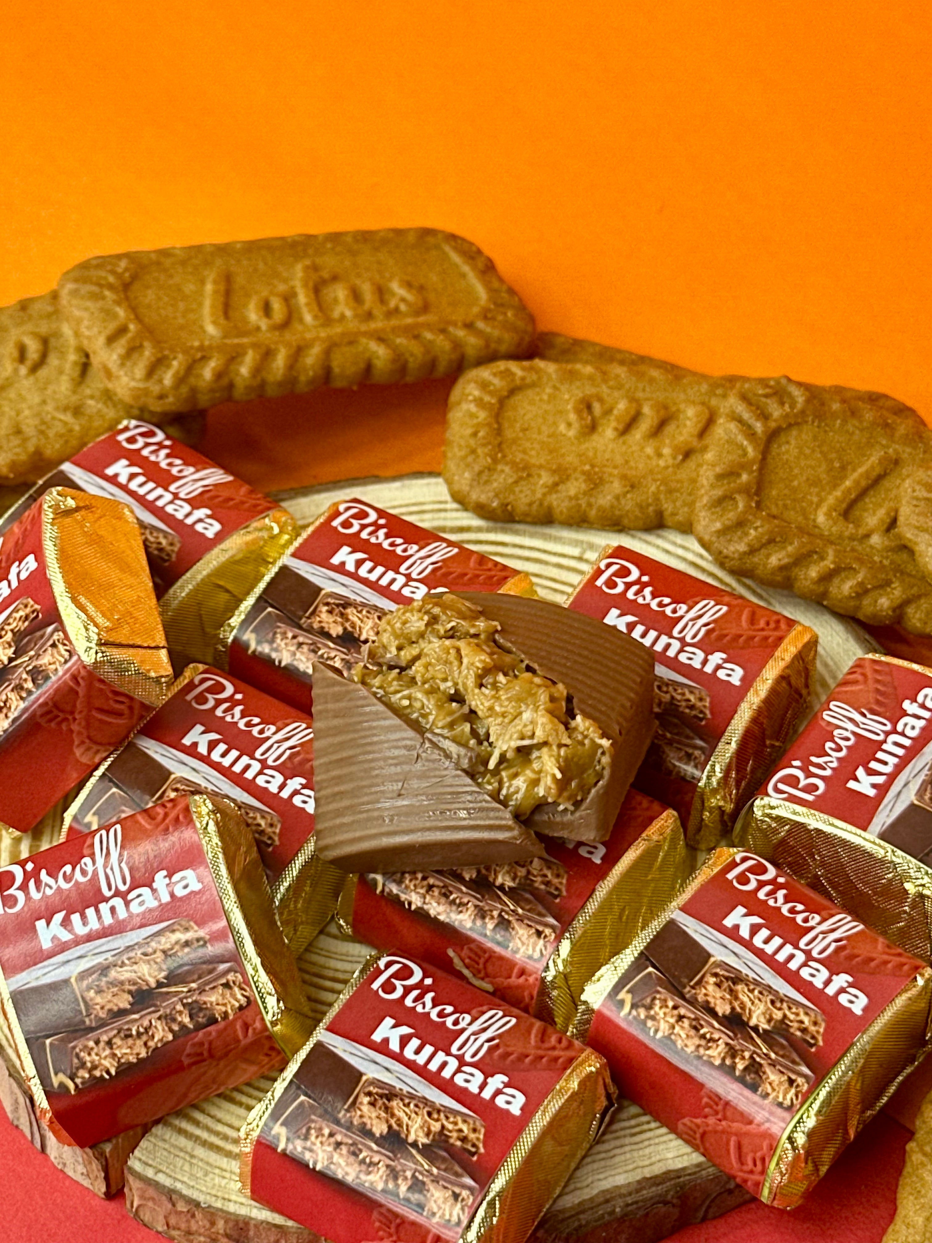 Biscoff Kunafa Chocolate Bite (8 pcs)