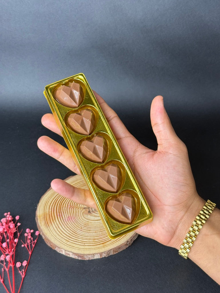 Almond Heart (Set of 5)
