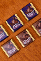 Almond Crunch (8 Pcs)